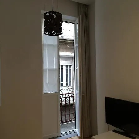 Clerigos-h Apartment *