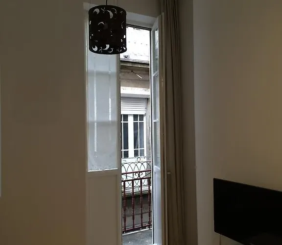 Clerigos-h Apartman *